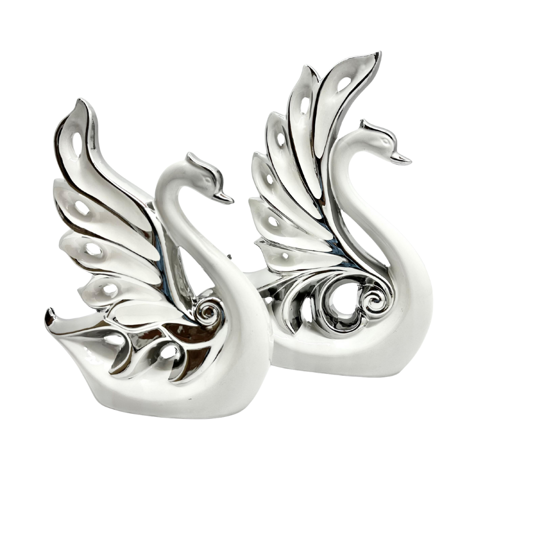 pareja de cisnes - blanco plateado en resina 30 x 21 cms 25 x 20 cms Ref: SA2503-324